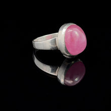 Загрузить изображение в средство просмотра галереи, Кольцо Рубин 18 размер: серебро 925