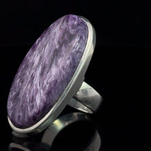 Lejupielādēt attēlu galerijas skatītājā, Šaroīta gredzens; 18. izmērs; sudrabs 925