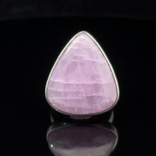 Загрузить изображение в средство просмотра галереи, Кольцо Кунци 19 размер: серебро 925