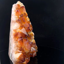 Lejupielādēt attēlu galerijas skatītājā, Drūza citrīns 440 g; 5 x 6 x 11 cm