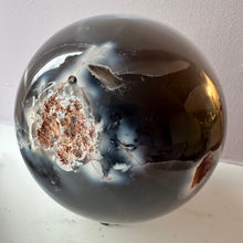 Загрузить изображение в средство просмотра галереи, Шар Агат 95 мм