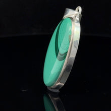 Load image into Gallery viewer, Pendant Malachite 3.5 cm: silver 925