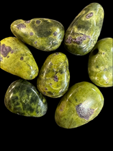 Lejupielādēt attēlu galerijas skatītājā, Atlantisīta kulons (spole, stihtīts) 2 cm