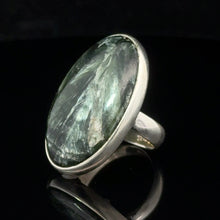 Lejupielādēt attēlu galerijas skatītājā, Serafinīta gredzens; izmērs 16,5; sudrabs 925