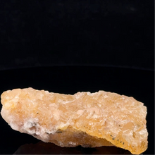 Lejupielādēt attēlu galerijas skatītājā, Fluorīts 5 cm x 4 cm, 45 grami; Francija