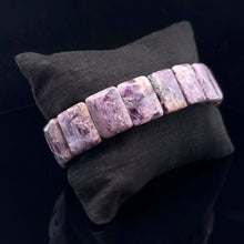 Загрузить изображение в средство просмотра галереи, Charoite Bead Bracelet mm 17 Beads