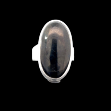 Загрузить изображение в средство просмотра галереи, Кольцo Шунгит 19 размер: серебро 925