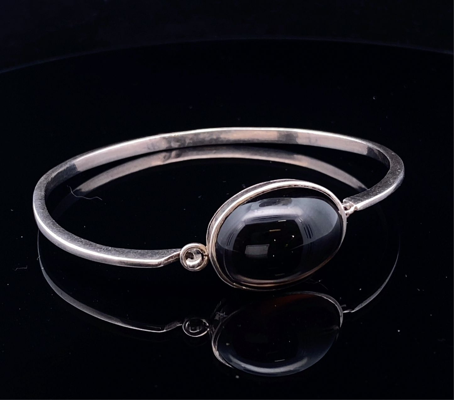 Rokassprādze Dūmu kvarcs, 2 cm, diametrs 6 cm, sudrabs 925