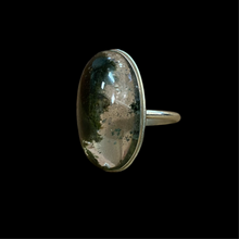 Lejupielādēt attēlu galerijas skatītājā, Kvarca gredzens (ar hlorītu, kupronikelu) 19.5 izmērs