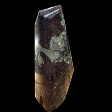 Lejupielādēt attēlu galerijas skatītājā, Eudialyte Kloster, aegirīns, apatīts 1100 g; 18 x 6,5 x 5