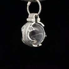 Load image into Gallery viewer, Limurian Quartz Pendant 25 mm Froje: 925 sterling silver