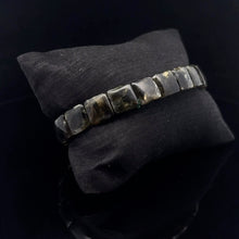 Load image into Gallery viewer, Bracelet Muscovite 10*10mm 20 beads