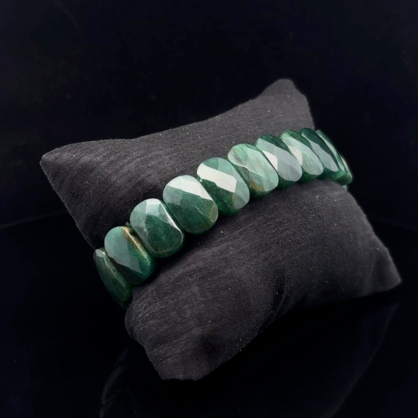 Aventurine Bracelet 10 × 14 mm 22 Beads