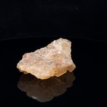 Lejupielādēt attēlu galerijas skatītājā, Fluorīts 6 cm x 3 cm, 32 grami; Francija