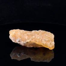 Lejupielādēt attēlu galerijas skatītājā, Fluorīts 5 cm x 4 cm, 45 grami; Francija