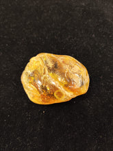 Lejupielādēt attēlu galerijas skatītājā, Dzintars 32 gr. 5,5 cm