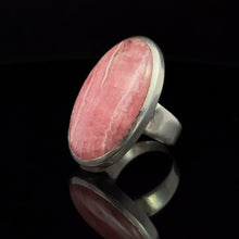 Загрузить изображение в средство просмотра галереи, Кольцо Родохрозит 19 размер: серебро 925