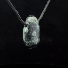 Lejupielādēt attēlu galerijas skatītājā, Jasper Pendant 2 cm