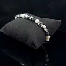 Загрузить изображение в средство просмотра галереи, Moss Agate Bracelet 6 mm 30 Beads
