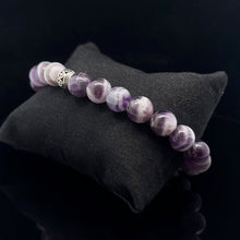 Lejupielādēt attēlu galerijas skatītājā, Ametista rokassprādze 10mm, 23 krelles