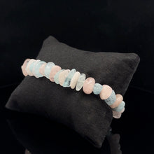 Lejupielādēt attēlu galerijas skatītājā, Berila rokassprādze - Morganīts un akvamarīns, 8mm, 45 krelles