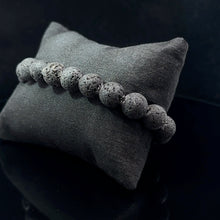 Lejupielādēt attēlu galerijas skatītājā, Lavas rokassprādze