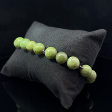 Lejupielādēt attēlu galerijas skatītājā, Rokassprādze Serpentīns 10mm, 20 krelles