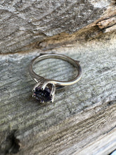 Load image into Gallery viewer, Tanzanite Ring 0.83ct in 585 Gold