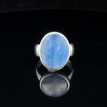 Load image into Gallery viewer, Kyanite ring, size 16.5; 925 sterling silver