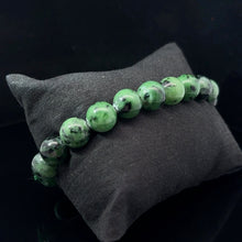 Load image into Gallery viewer, Zoisite Bead Bracelet