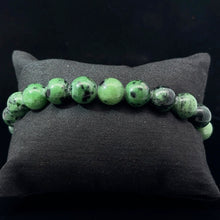 Load image into Gallery viewer, Zoisite Bead Bracelet 20 Beads