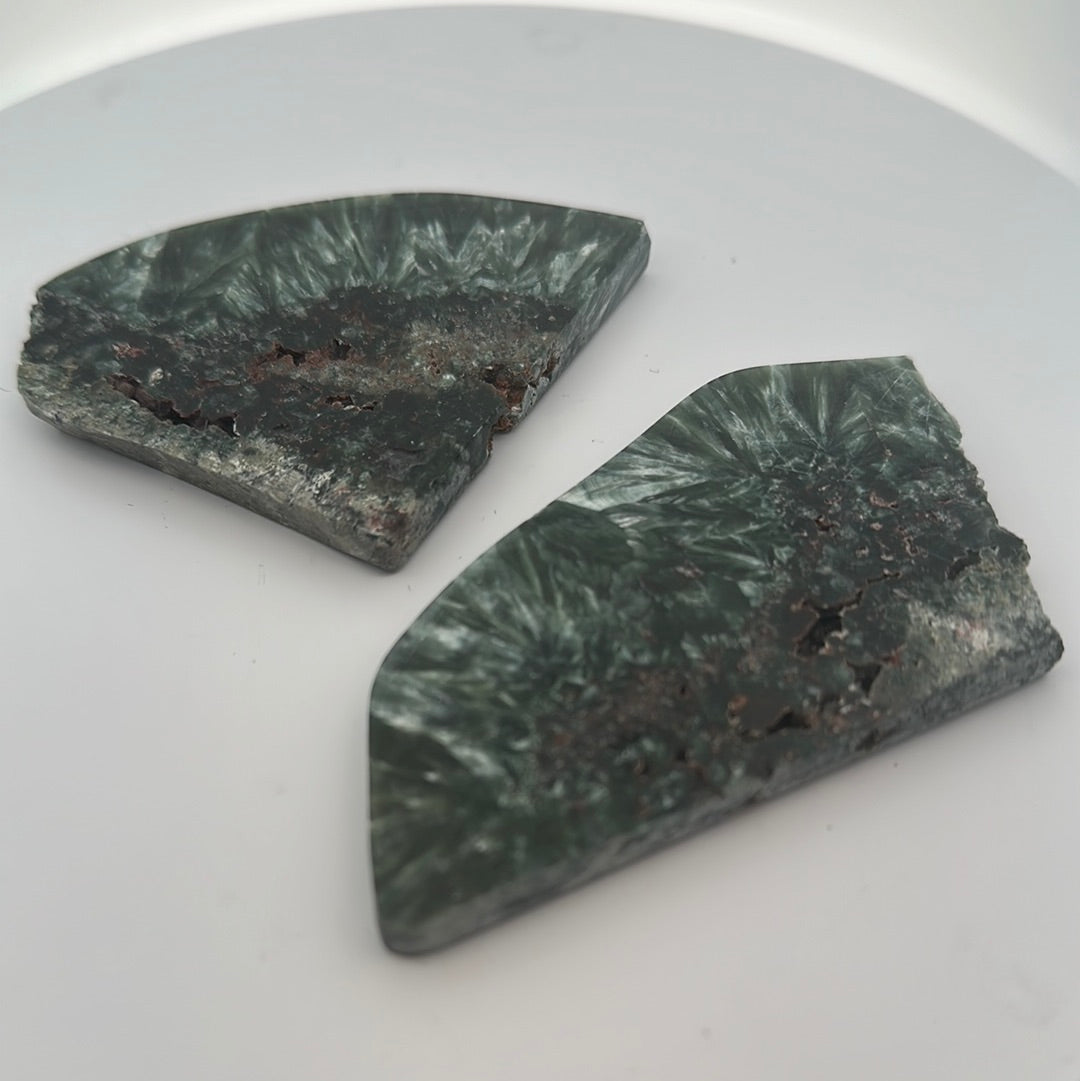 Polished Seraphinite Slab 7.5 × 0.5 cm