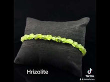 Load and play video in Gallery viewer, Bracelet Chrysolite