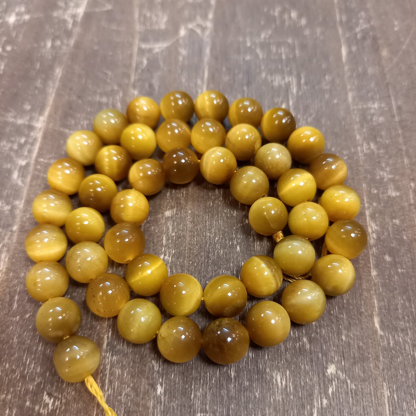 Tīģera acs krelles 8mm, 47gab