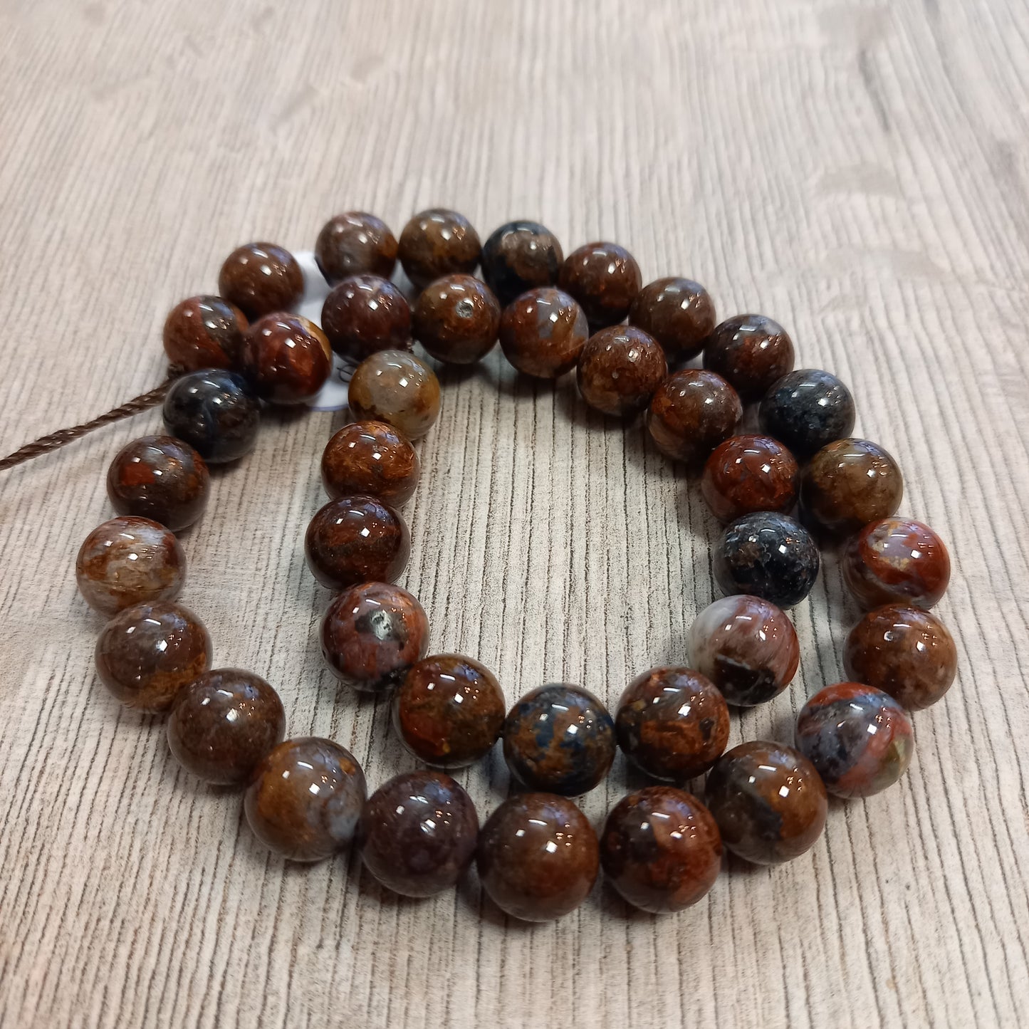 Petersite krelles 10mm/39gab