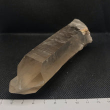 Load image into Gallery viewer, Smoky Quartz Crystal Smoky. Generator 18x5x4cm 496g