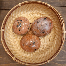 Загрузить изображение в средство просмотра галереи, Оранжевый Кальцит 6см