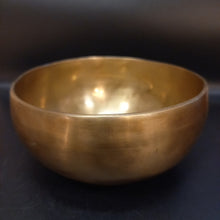 Load image into Gallery viewer, Singing bowls 440g 12cm
