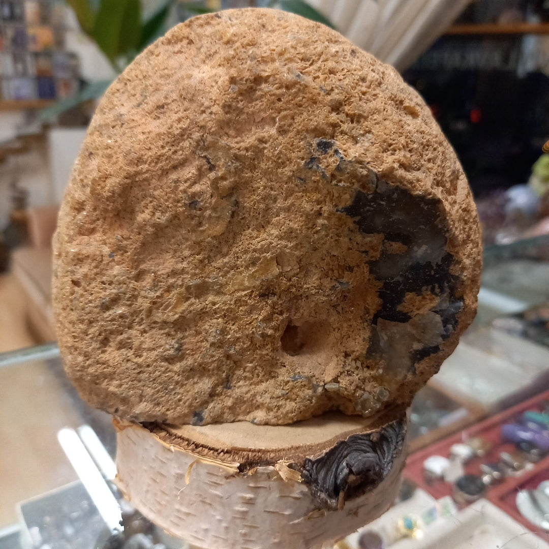 Agate Geode 935 g 10.5 cm