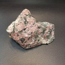 Загрузить изображение в средство просмотра галереи, Кристалл Эвдиалит 385г, 10x8x4см