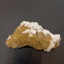 Load image into Gallery viewer, Crystal Fluorite 50g, 3x2x7cm