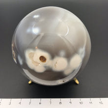 Загрузить изображение в средство просмотра галереи, Шар Агат 75 мм 554 грамм