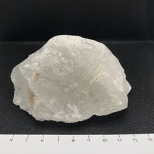Load image into Gallery viewer, Quartz monolith fragment 415g, 10x7x6cm