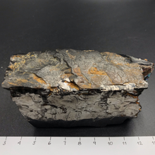 Загрузить изображение в средство просмотра галереи, Shungite Crystal 206 g 9 × 4 × 3.5 cm