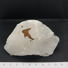 Load image into Gallery viewer, Quartz monolith fragment 415g, 10x7x6cm