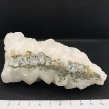 Load image into Gallery viewer, Pink Calcite Druze 400 g 12 × 8 × 3 cm