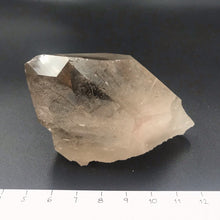 Загрузить изображение в средство просмотра галереи, Quartz 49 g 6 × 3 × 3 cm