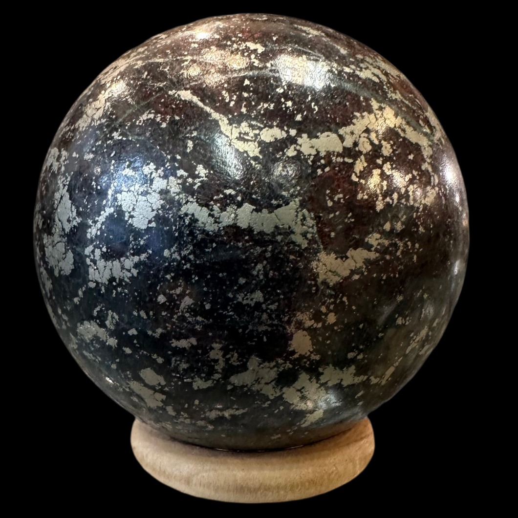Ball Pyrite, hematite and quartz 50 cm