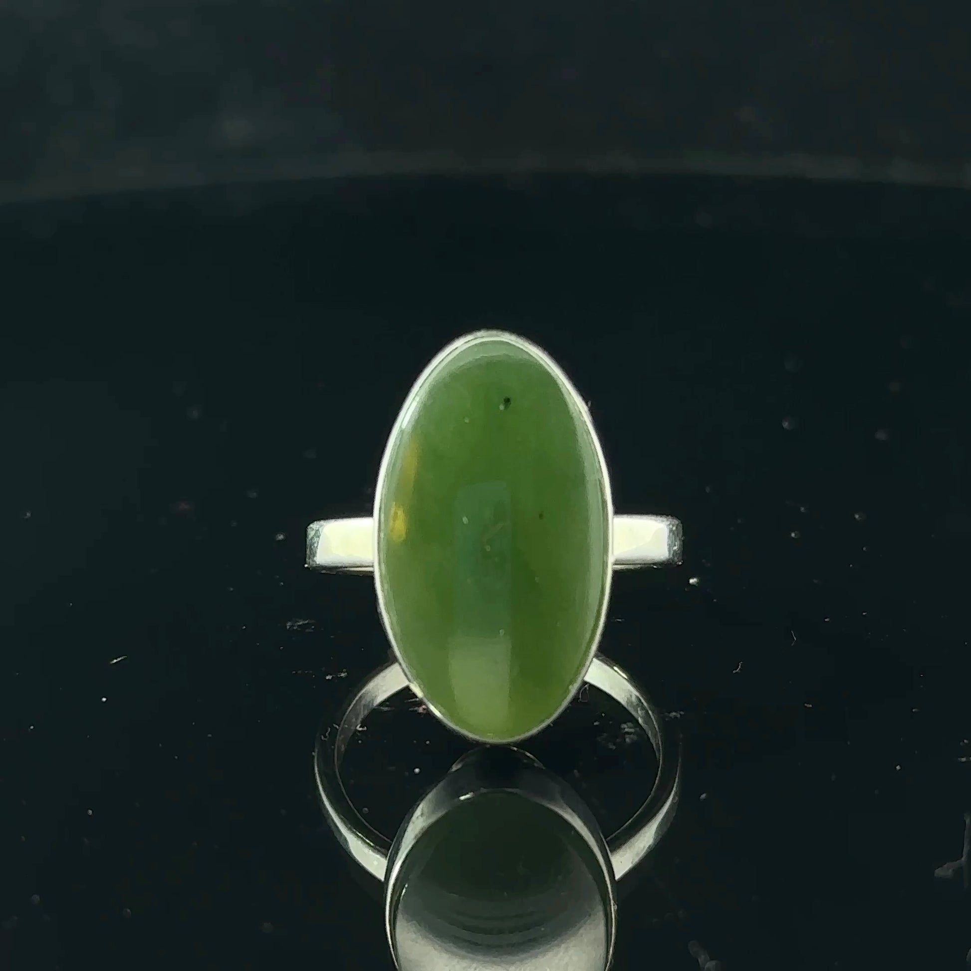 Sayany Jade Ring, 3.75g, size 17, stone 10 x 20mm; 925 sterling silver