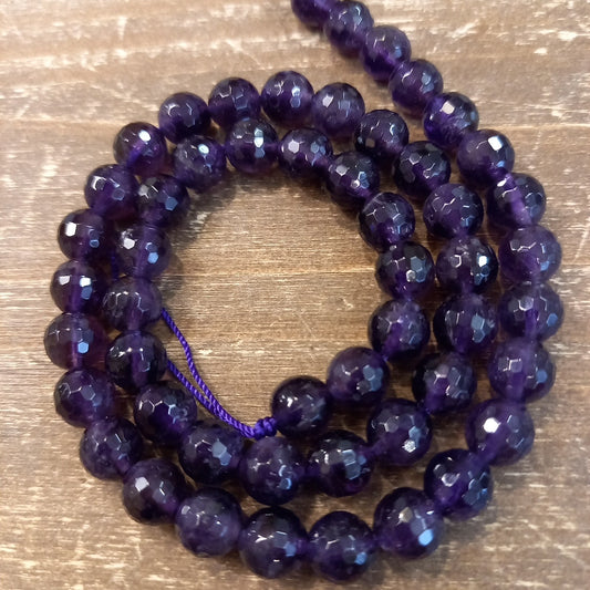 Amethyst Faceted Beads – 8 mm